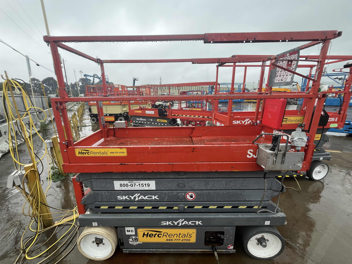 2015 Skyjack SJ3226-2