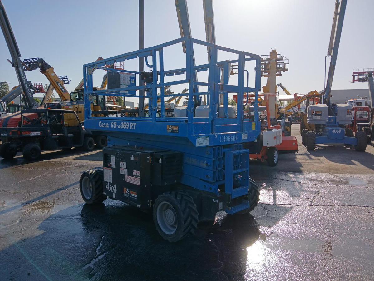 2016 Genie GS-3369 RT