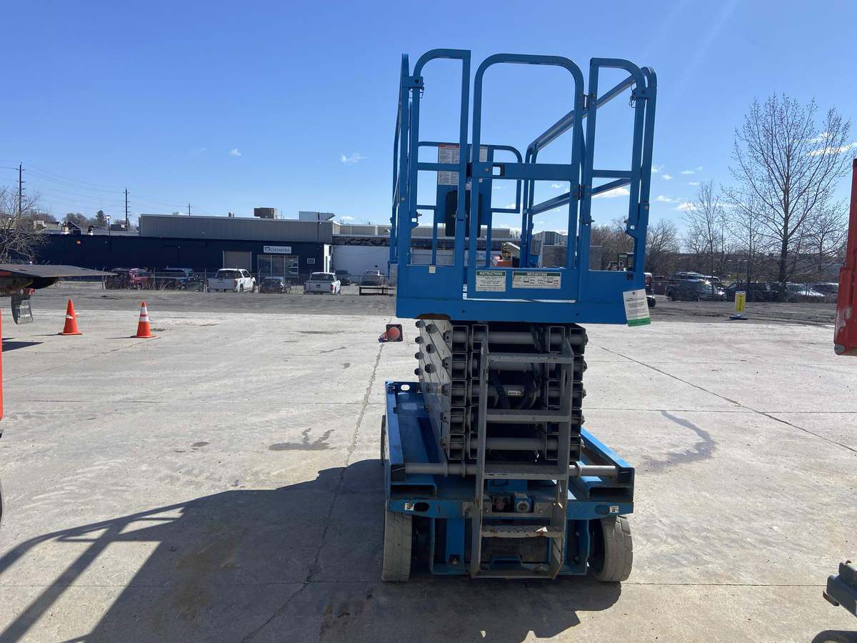 2018 Genie GS-4047-2