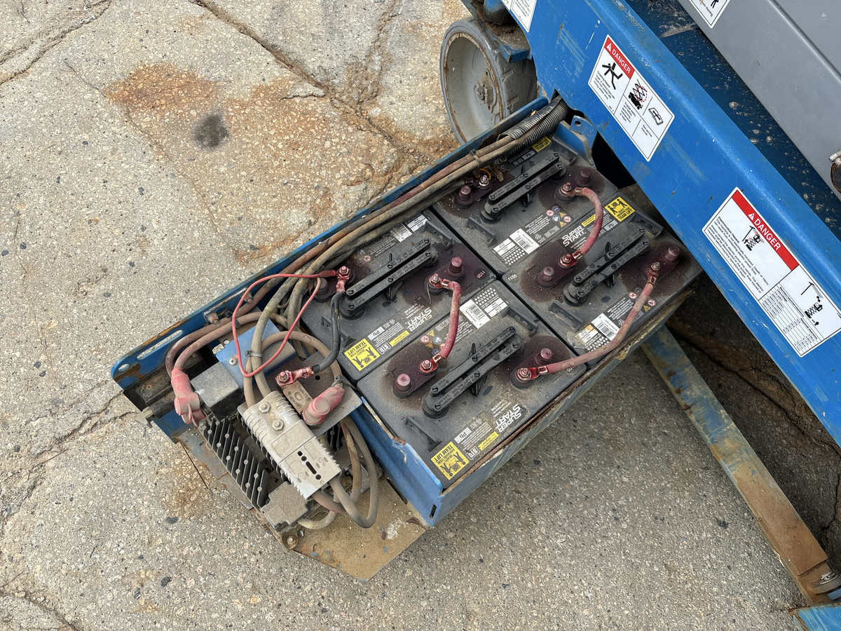 2019 Genie GS-1930-8