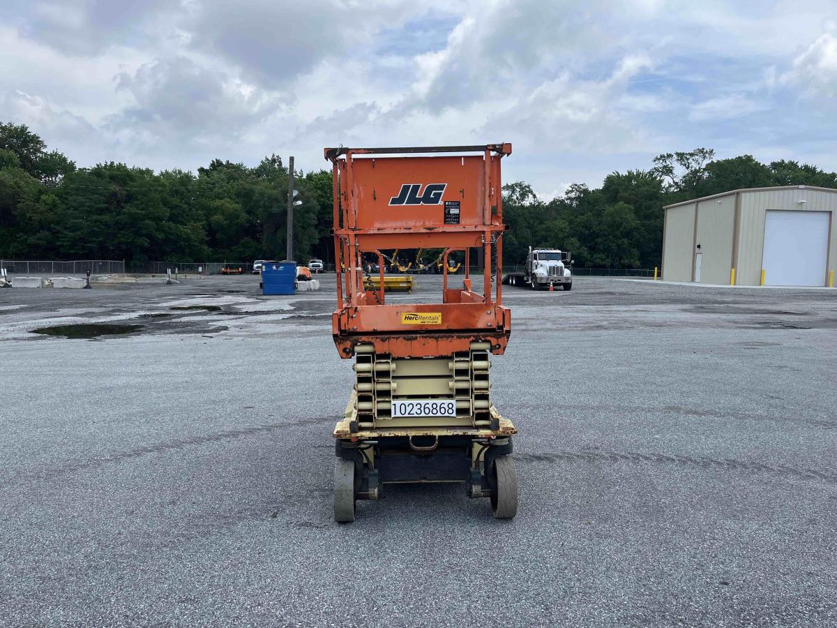 2018 JLG 2646ES-4