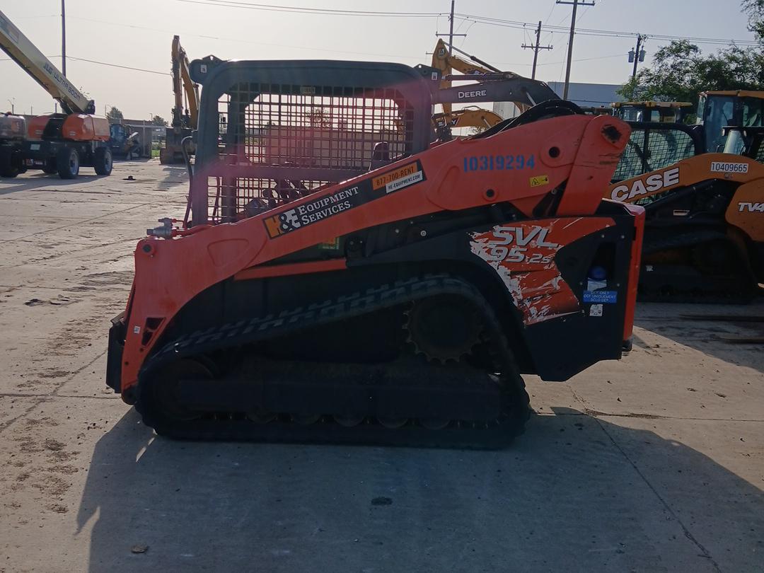 2021 Kubota SVL95-2S-8