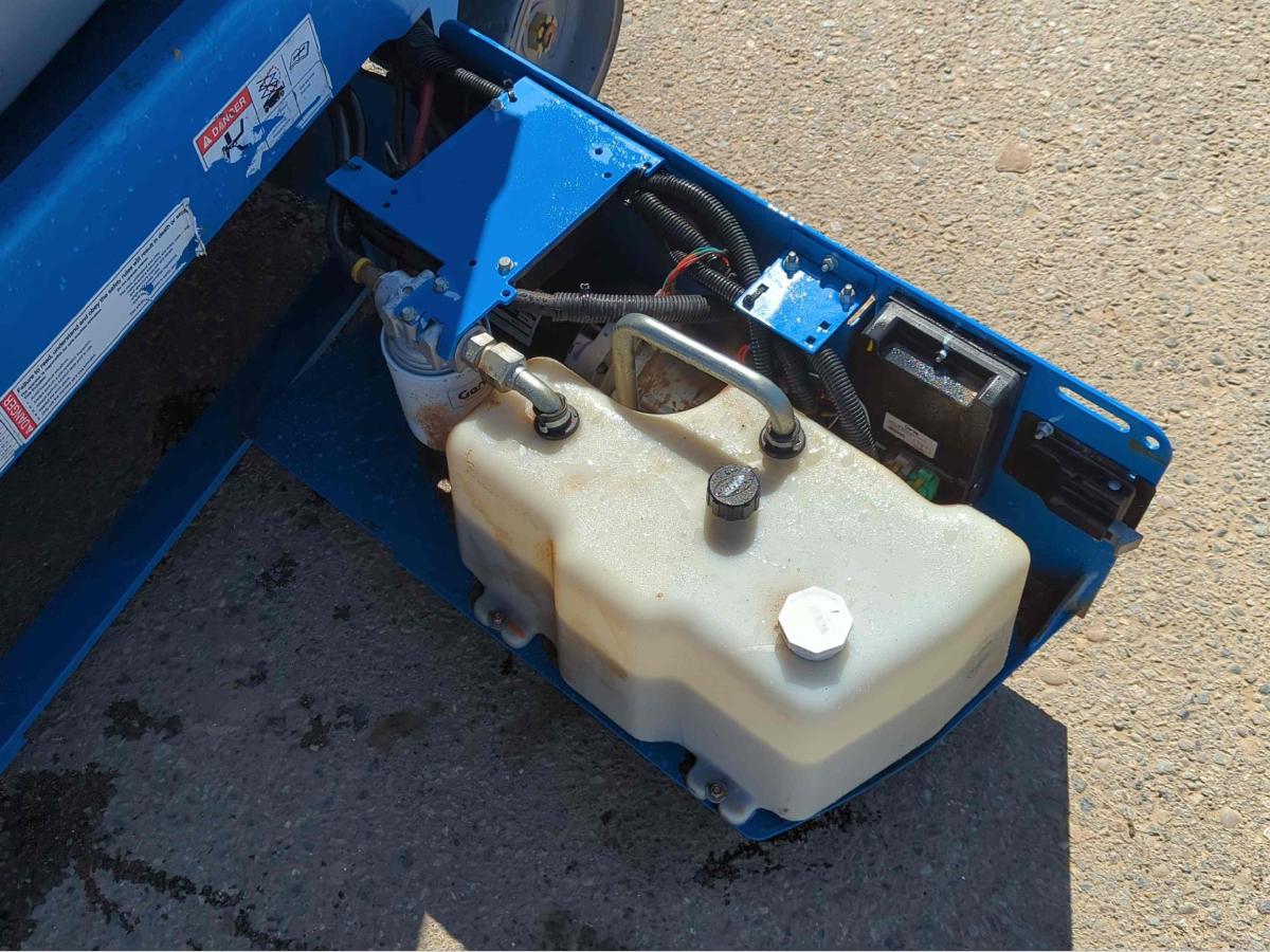 2017 Genie GS-1930