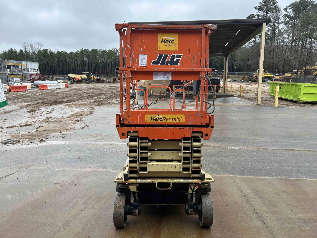 2018 JLG 2646ES