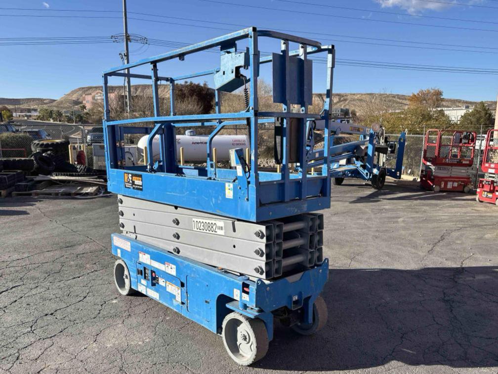2017 Genie GS-2632
