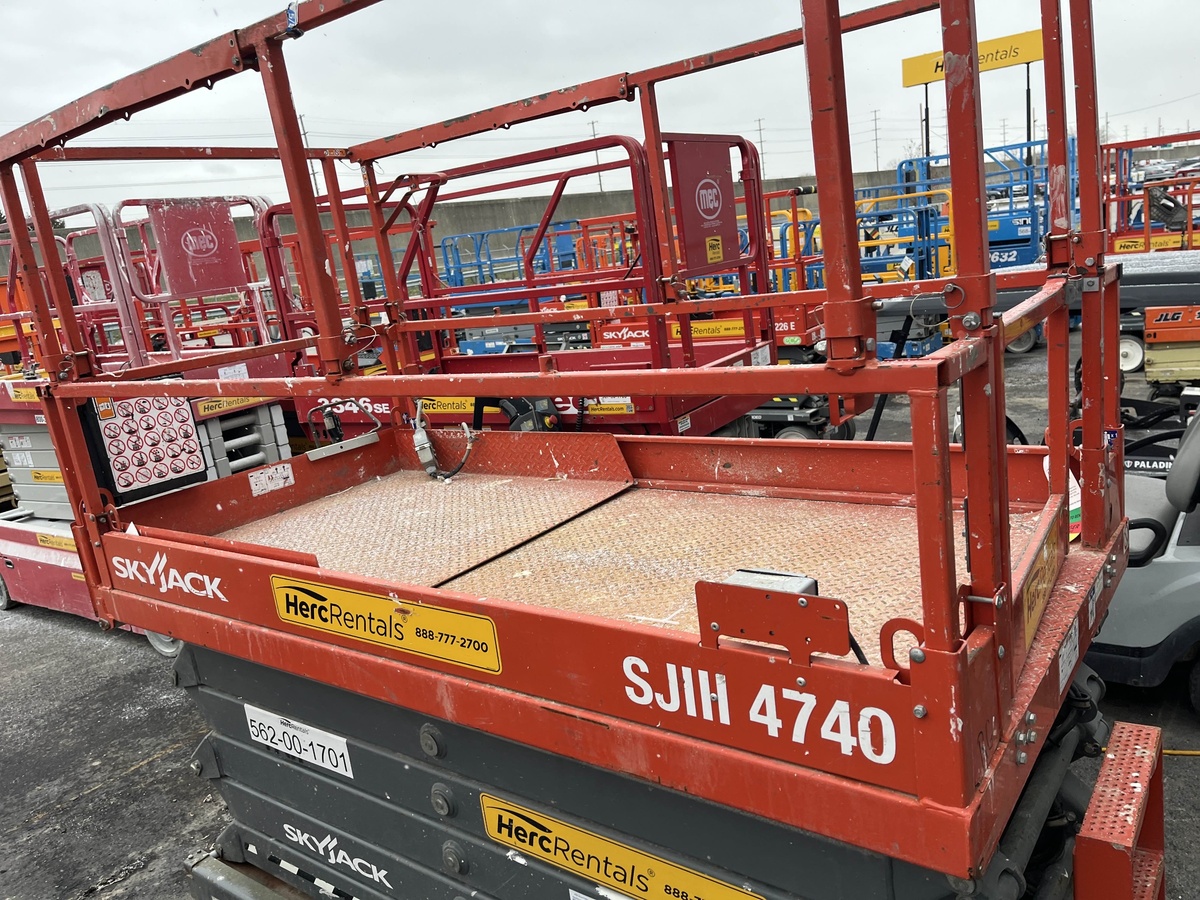 2019 Skyjack SJ4740-13