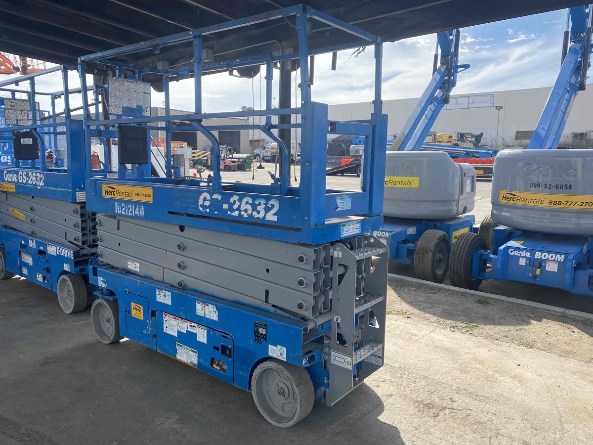 2017 Genie GS-2632