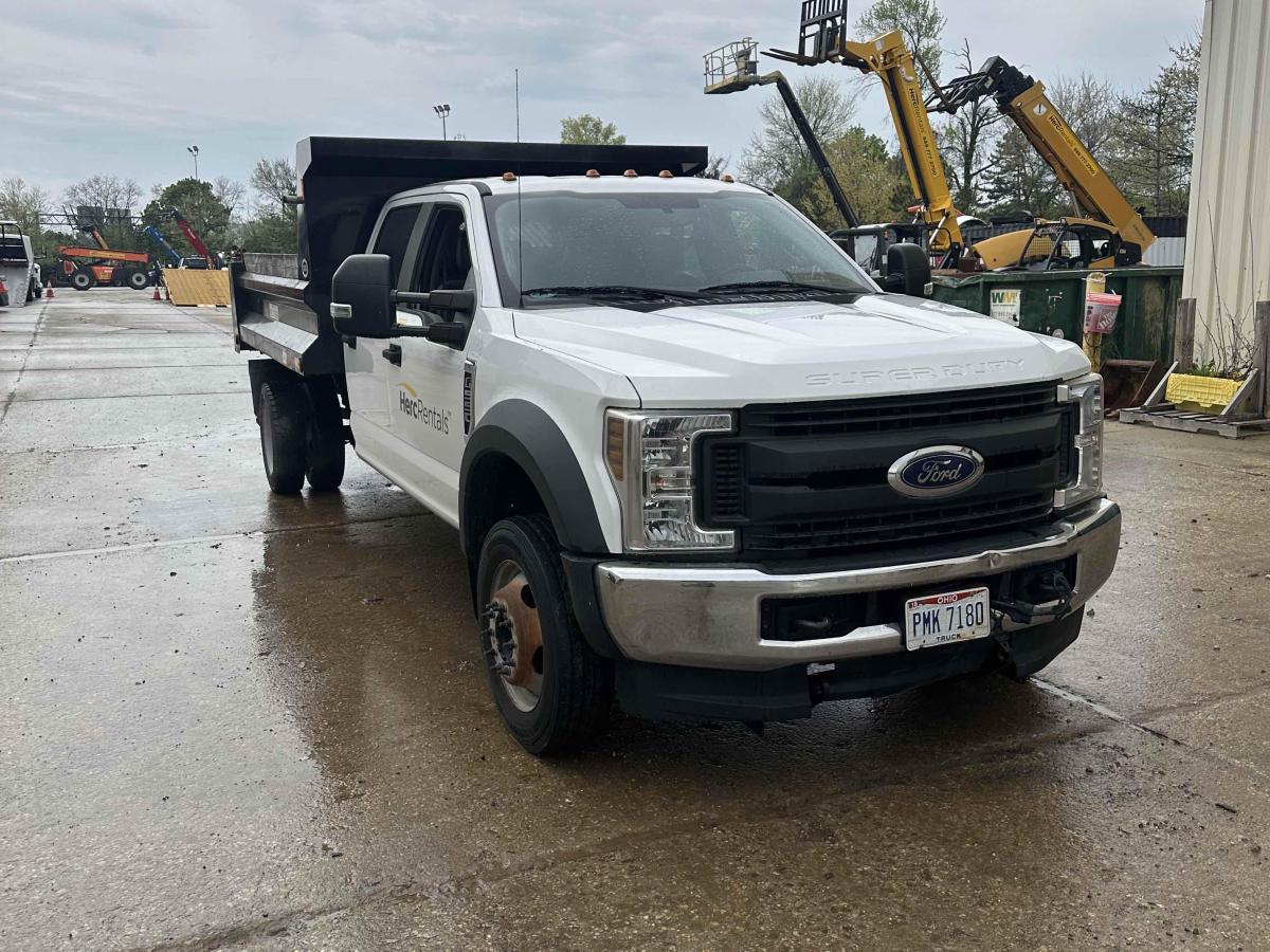 2018 Ford F550-1