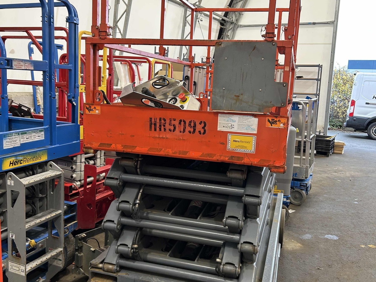 2019 Skyjack SJ4740-4