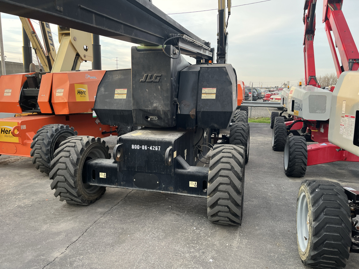 2015 JLG 800AJ-5