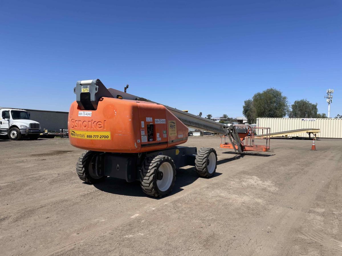 2021 Snorkel 660SJ