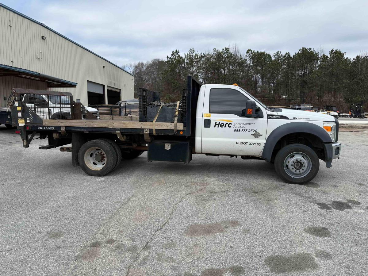 2015 Ford F550