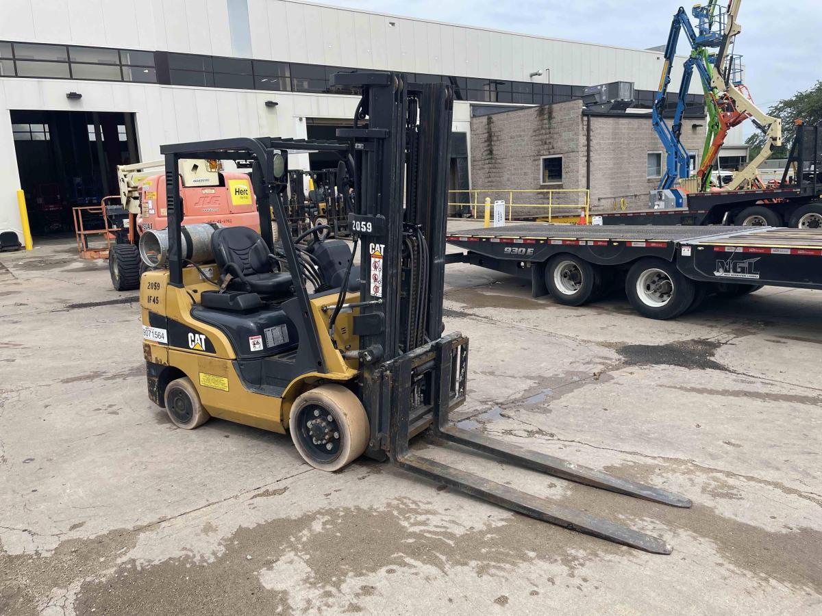 2012 CAT 2C6000