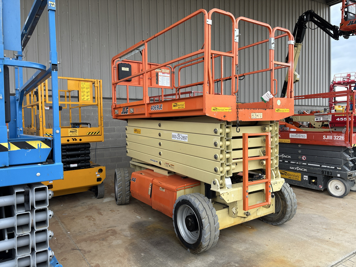 2019 JLG 4069LE-3