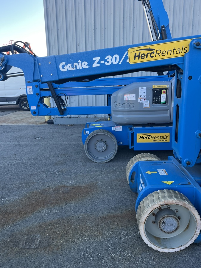 2015 Genie Z-30/20N RJ-6