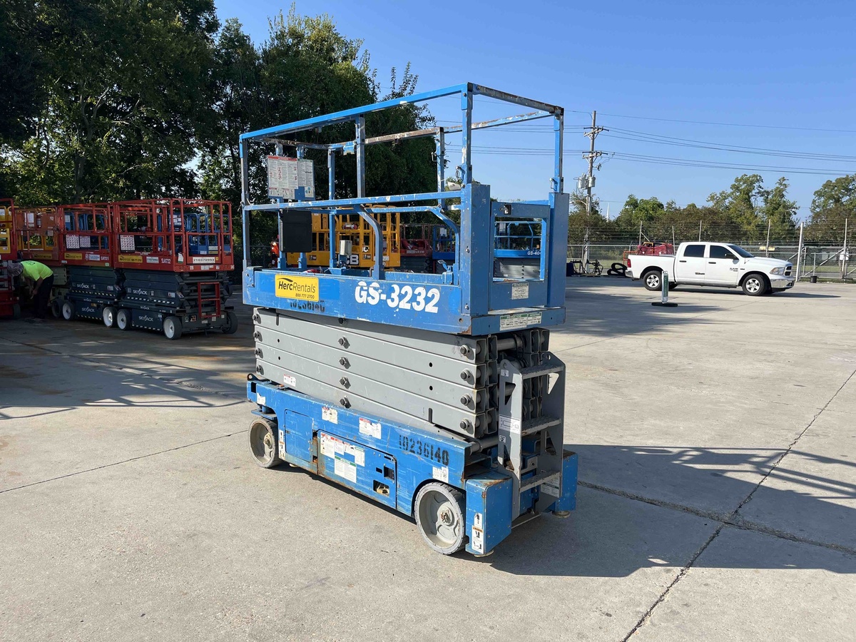 2018 Genie GS-3232-7