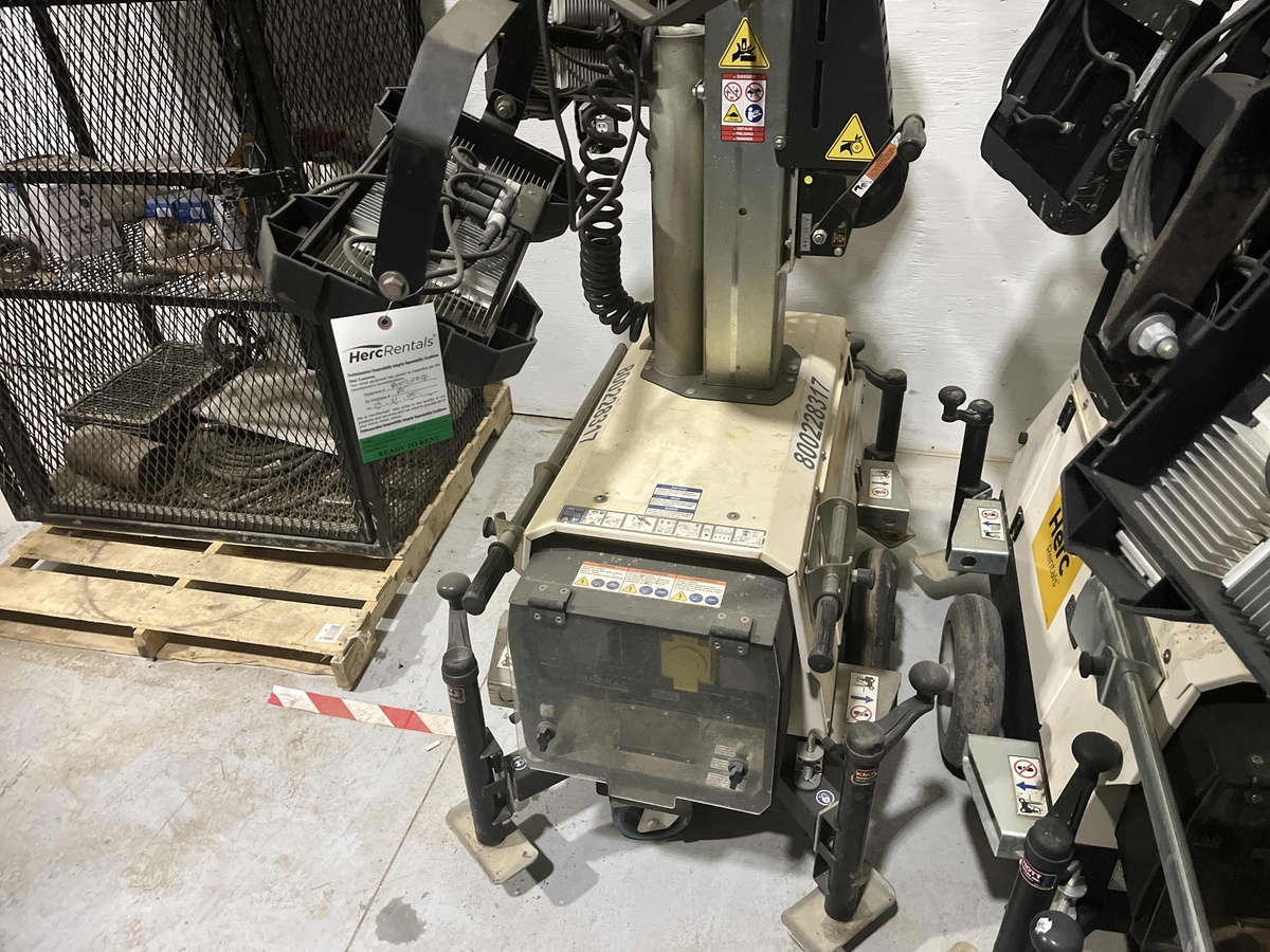 2018 Magnum PLT240-2