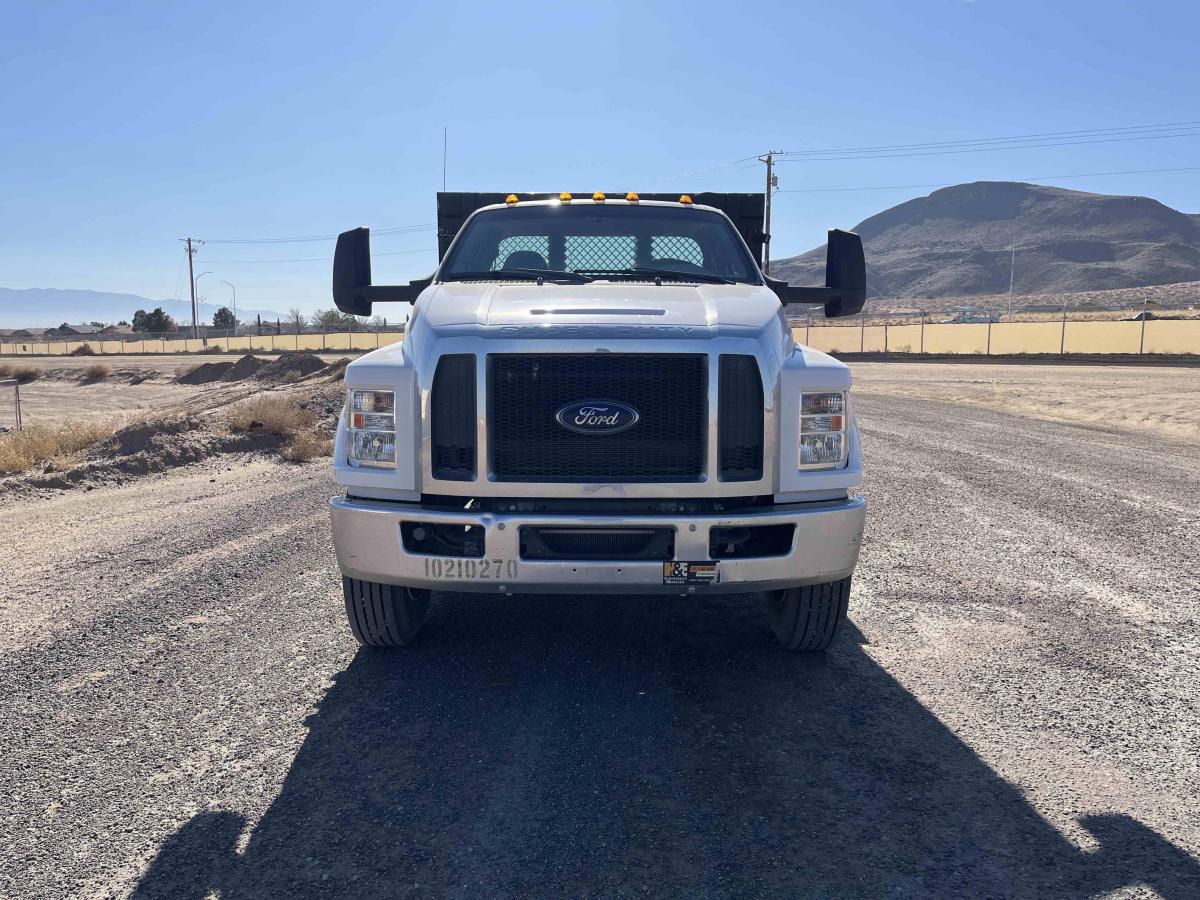 2017 Ford F650