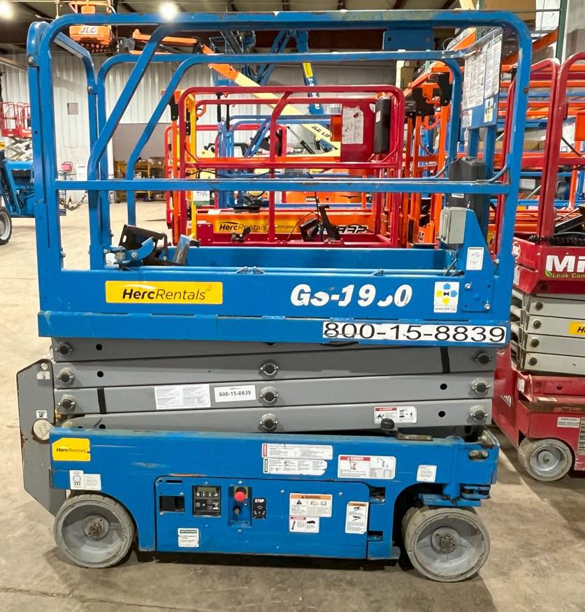 2017 Genie GS-1930