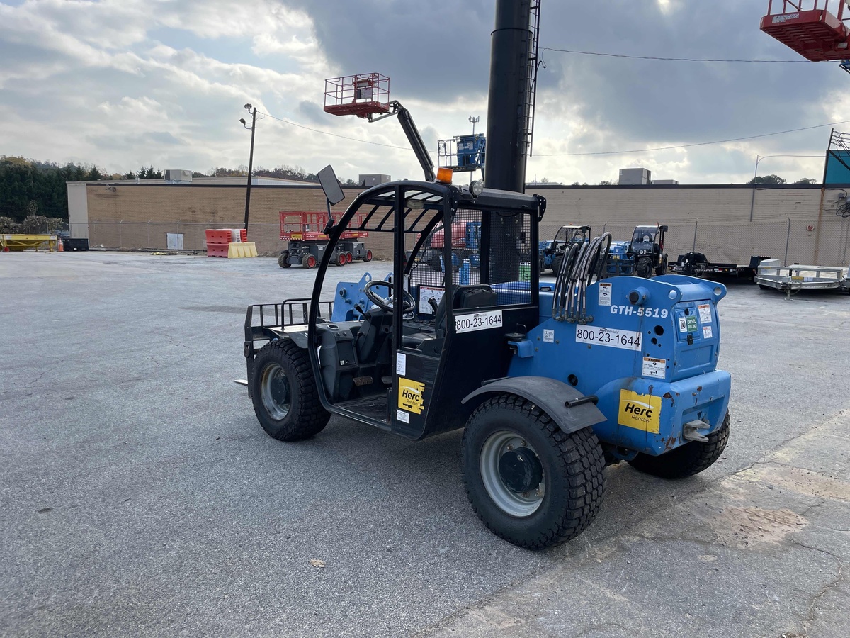 2018 Genie GTH-5519-3