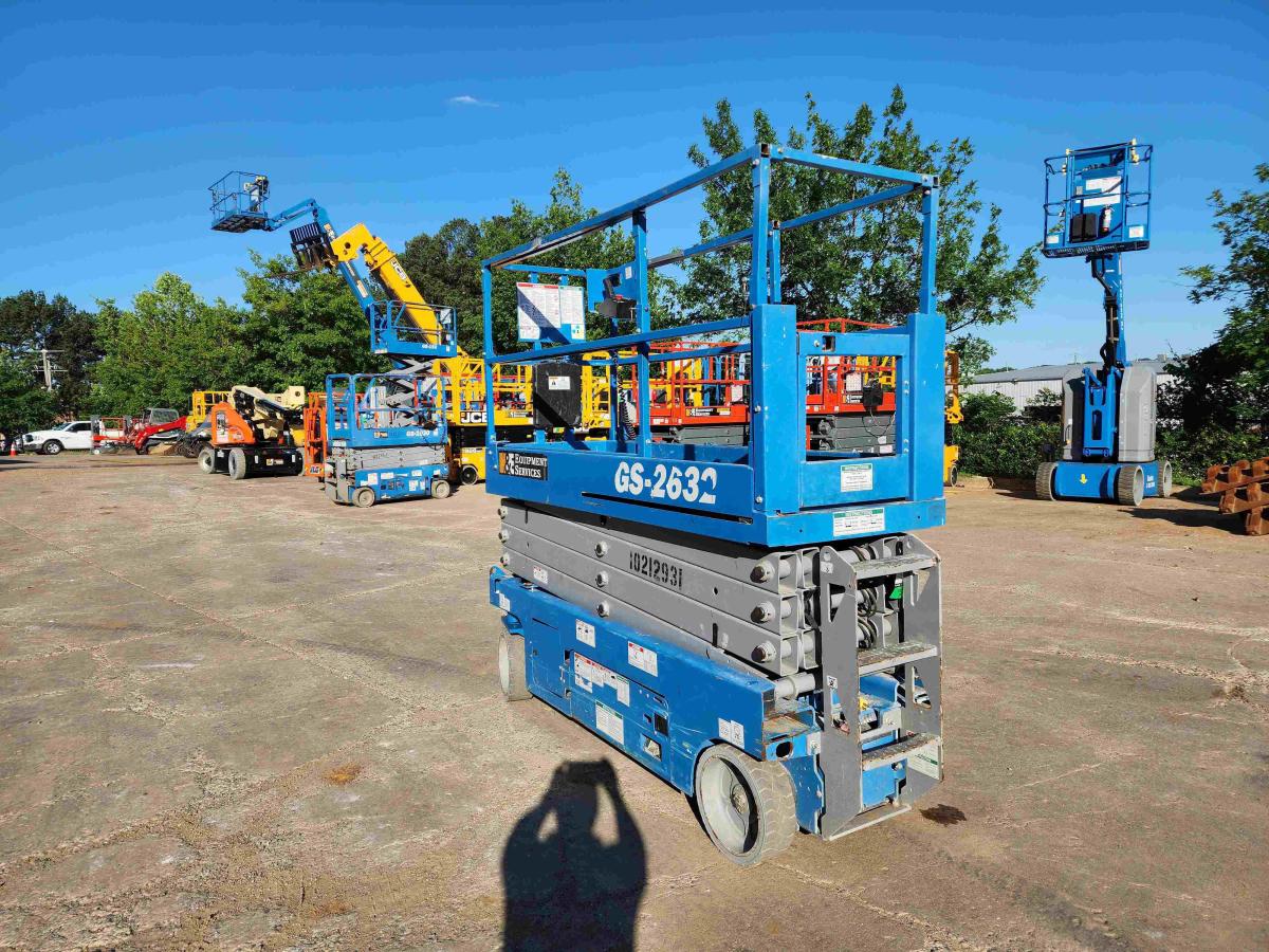 2017 Genie GS-2632