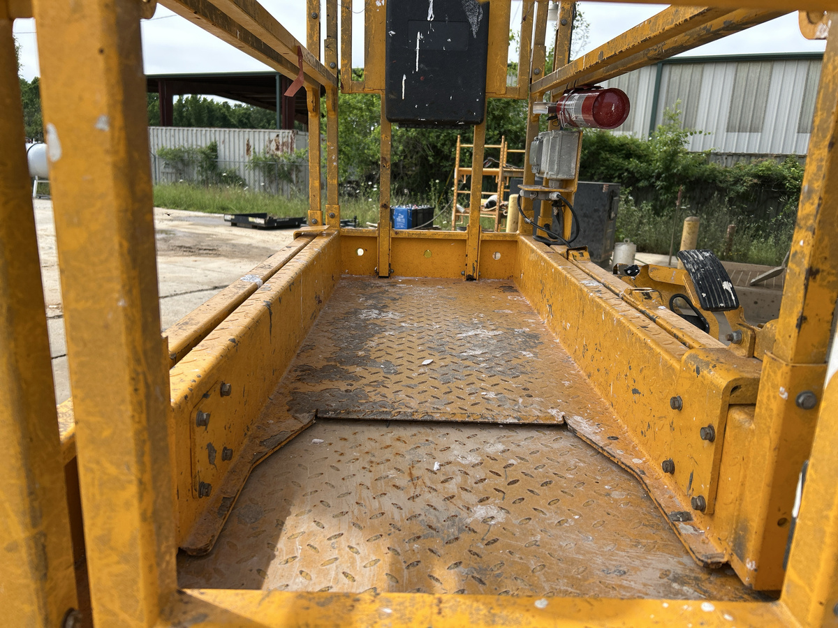 2023 JCB S1930E-7