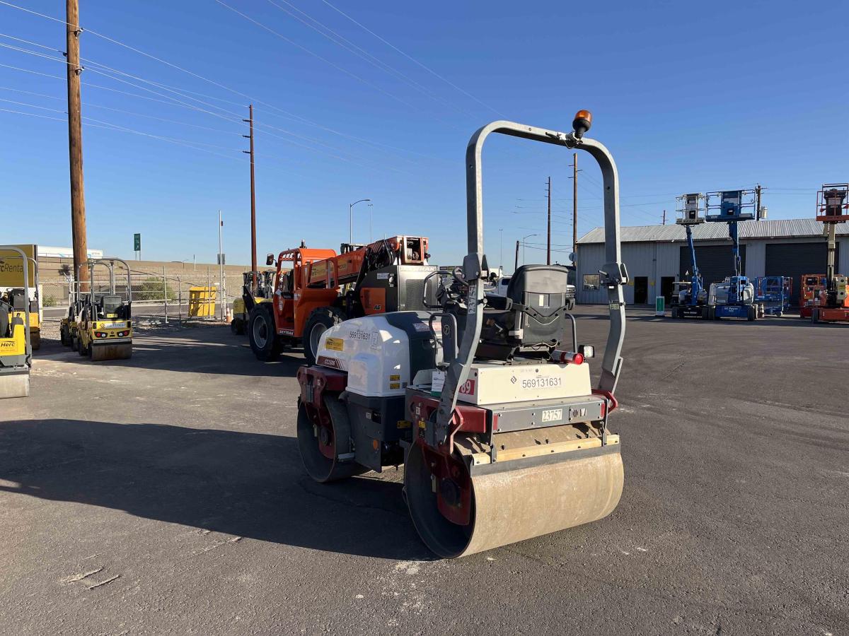 2018 Dynapac CC1300