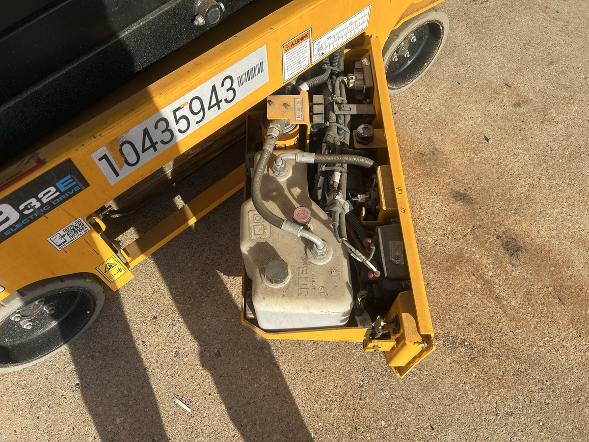 2024 JCB S1932E-7