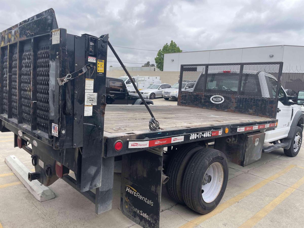 2017 Ford F450 Super Duty-4