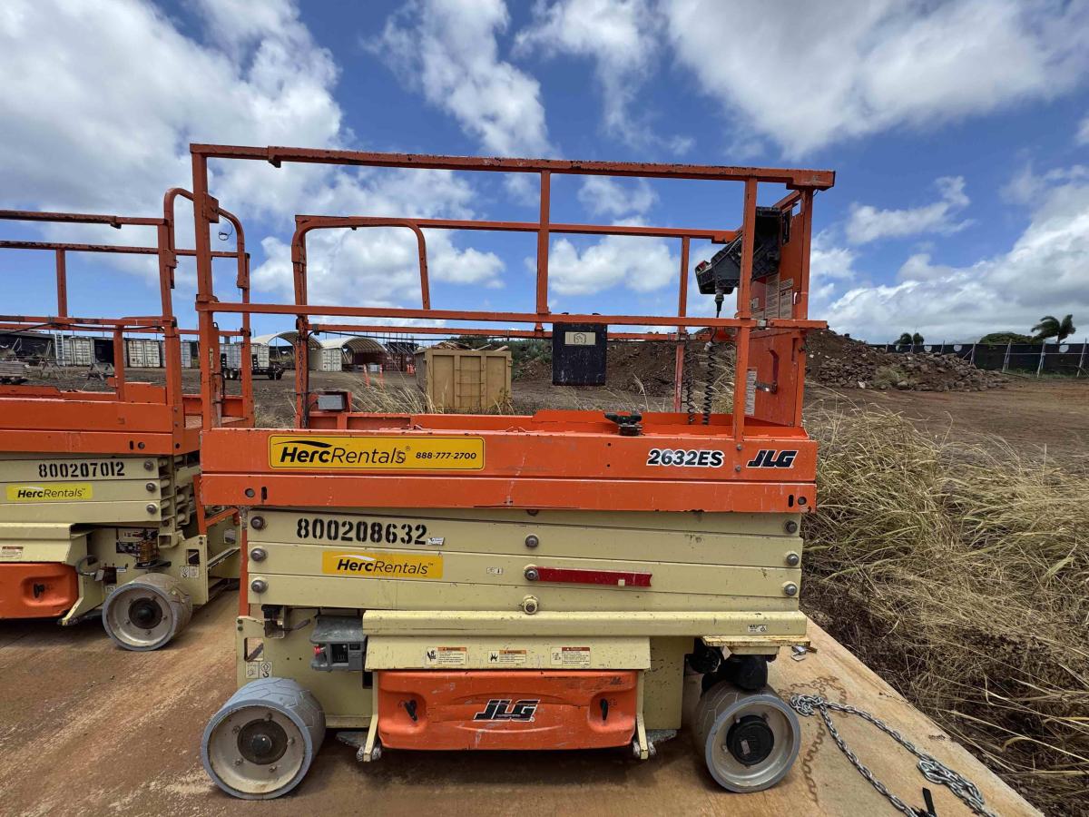 2018 JLG 2632ES-4