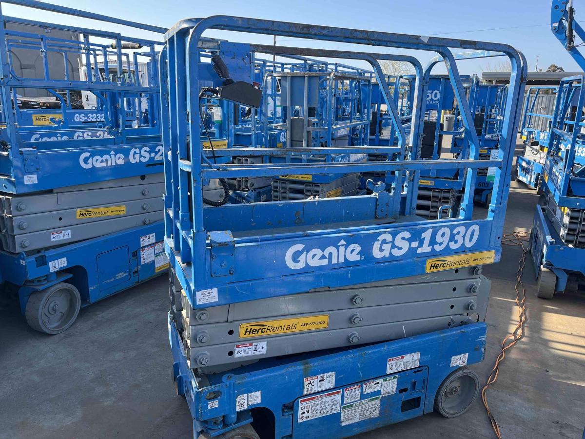2016 Genie GS-1930