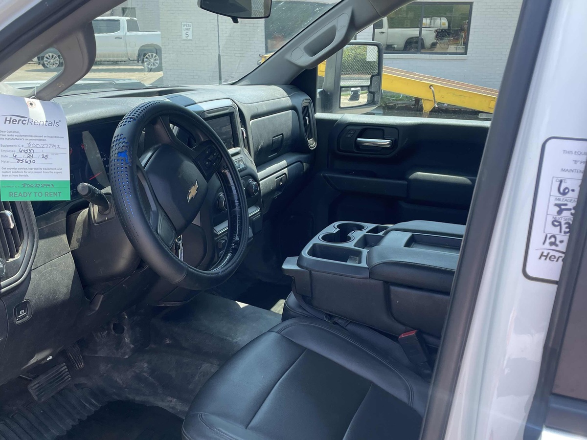 2020 Chevrolet 3500-7