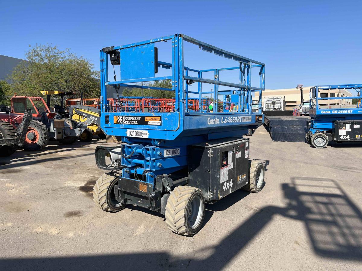 2017 Genie GS-2669 RT