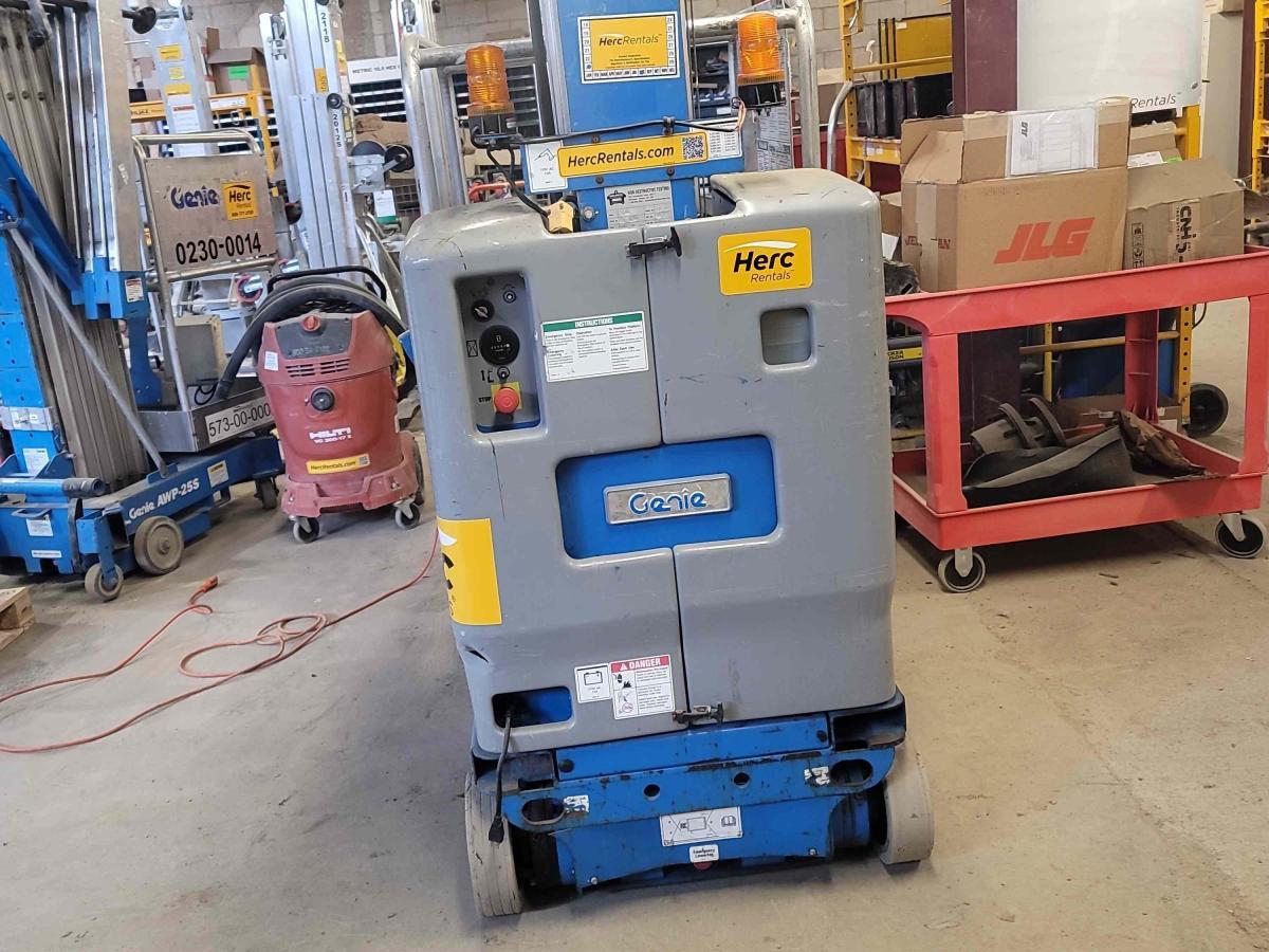 2010 Genie GR-20-4