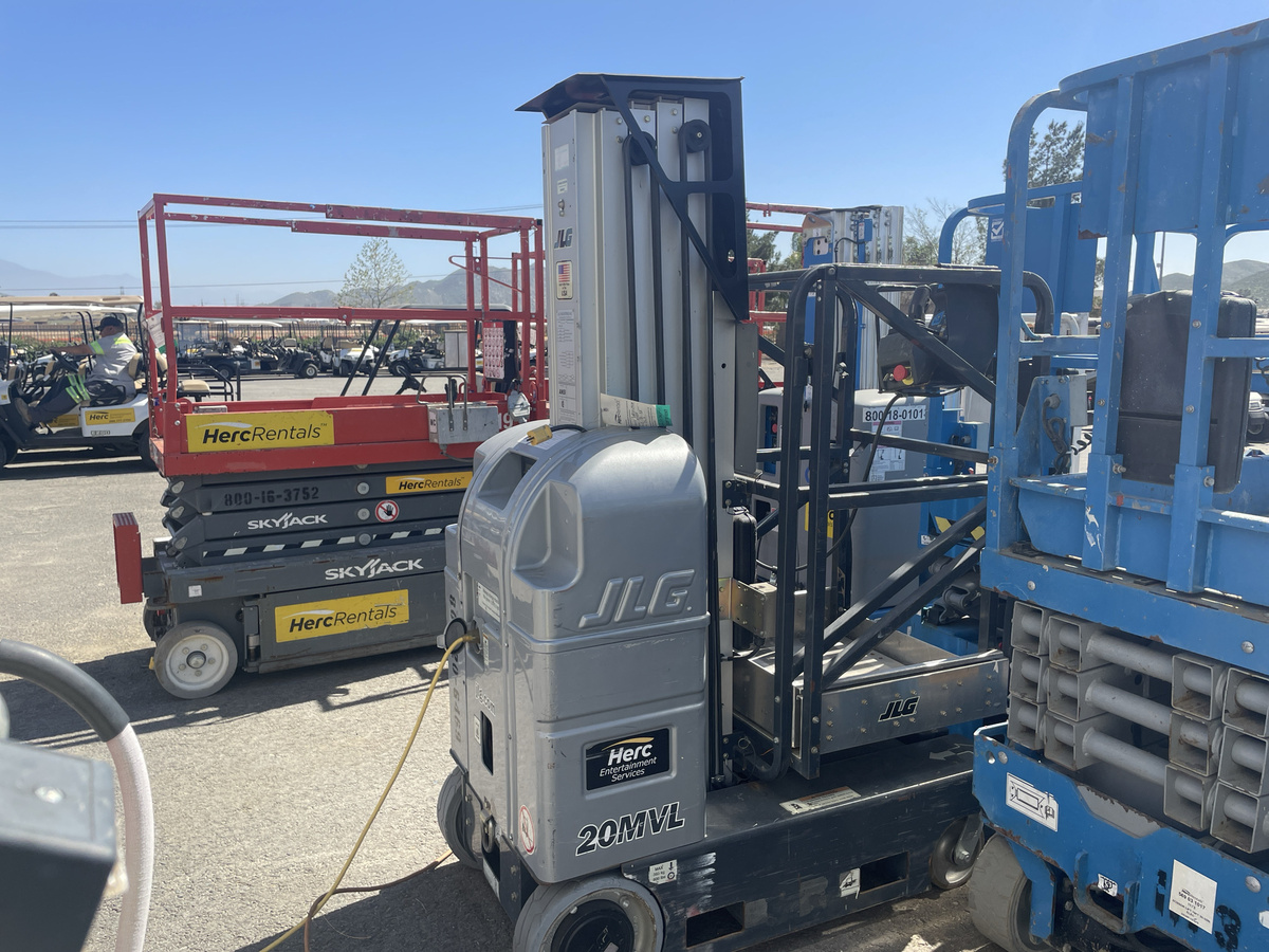 2018 JLG 20MVL-2
