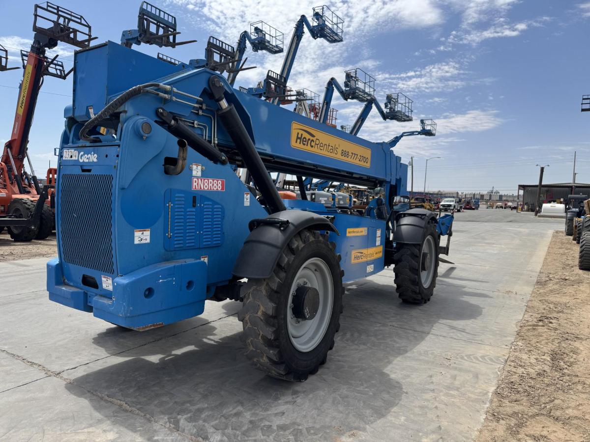 2018 Genie GTH-1056-2