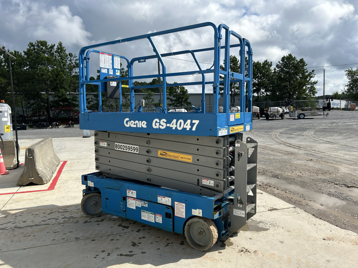 2019 Genie GS-4047-2