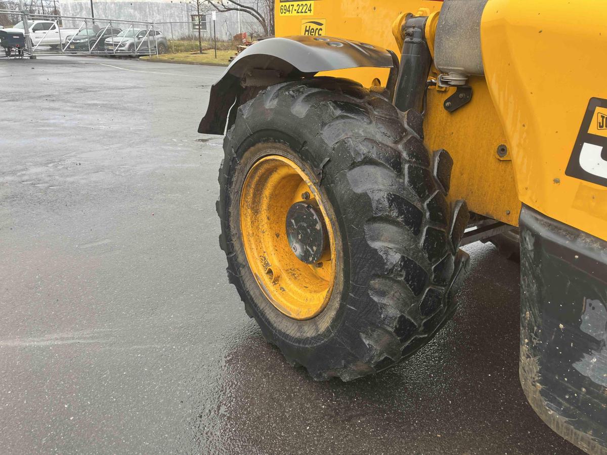 2018 JCB 510-56