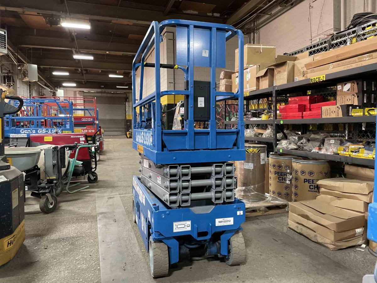 2017 Genie GS-1930
