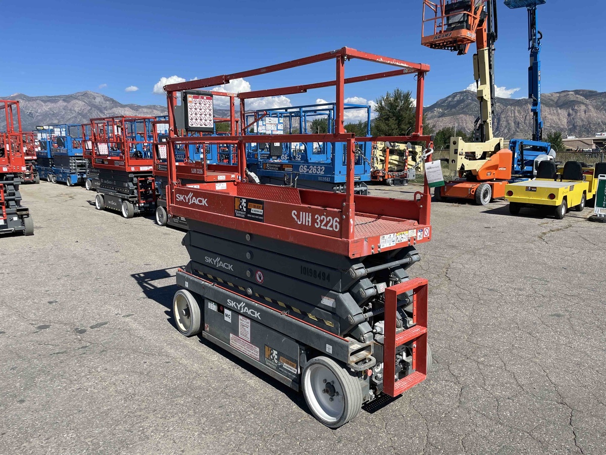 2016 Skyjack SJ3226-3