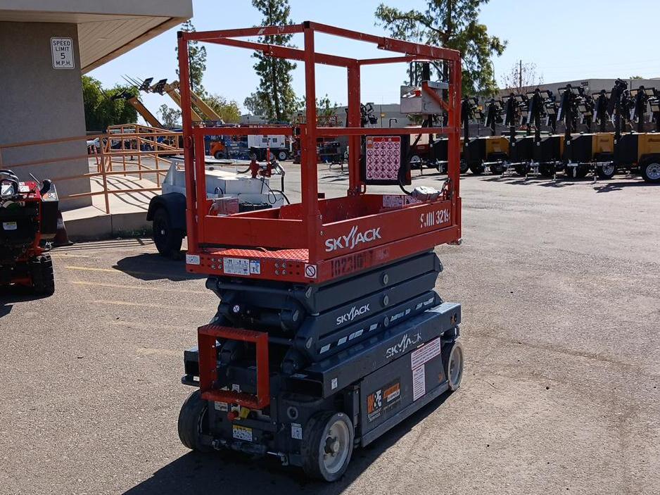 2017 Skyjack SJ3219