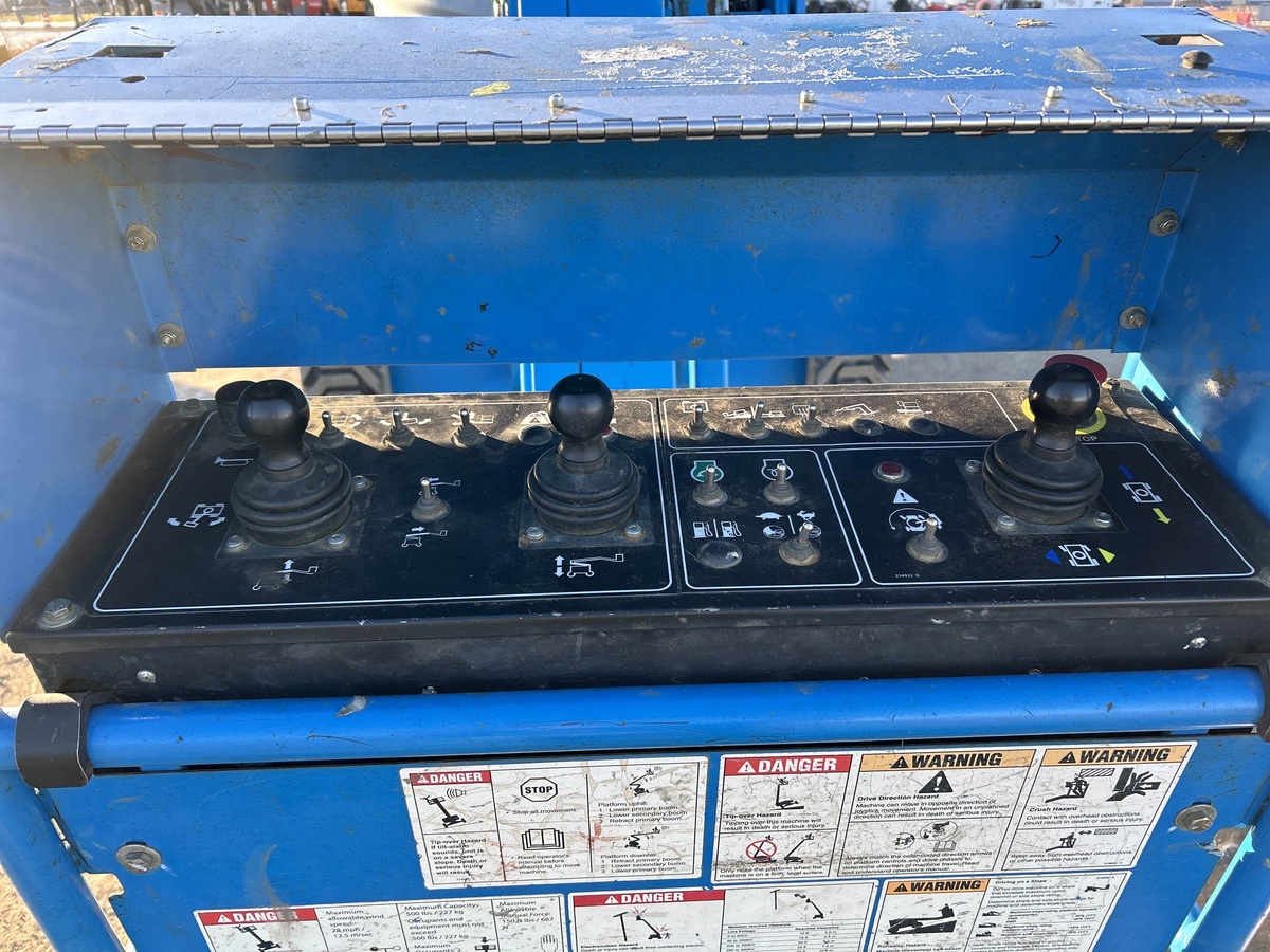 2014 Genie Z-45/25 RT-6