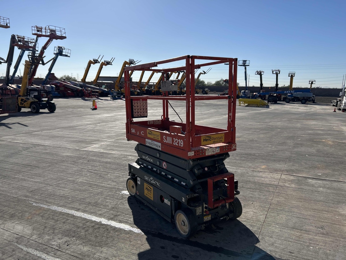 2018 Skyjack SJ3219-3