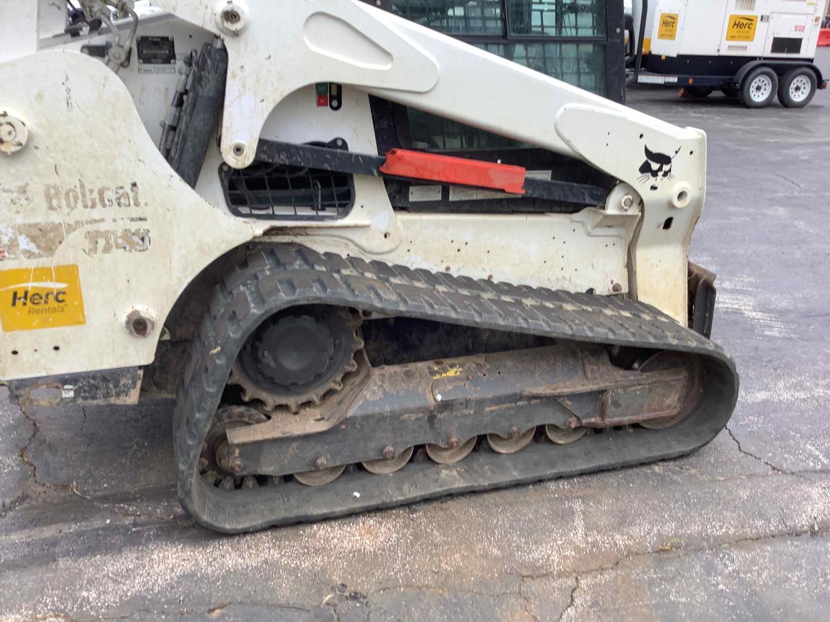 2021 Bobcat T740-8