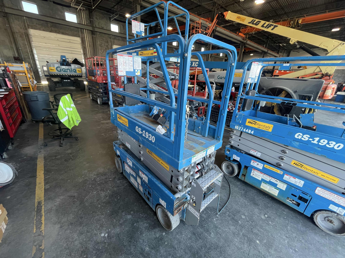 2019 Genie GS-1930-4