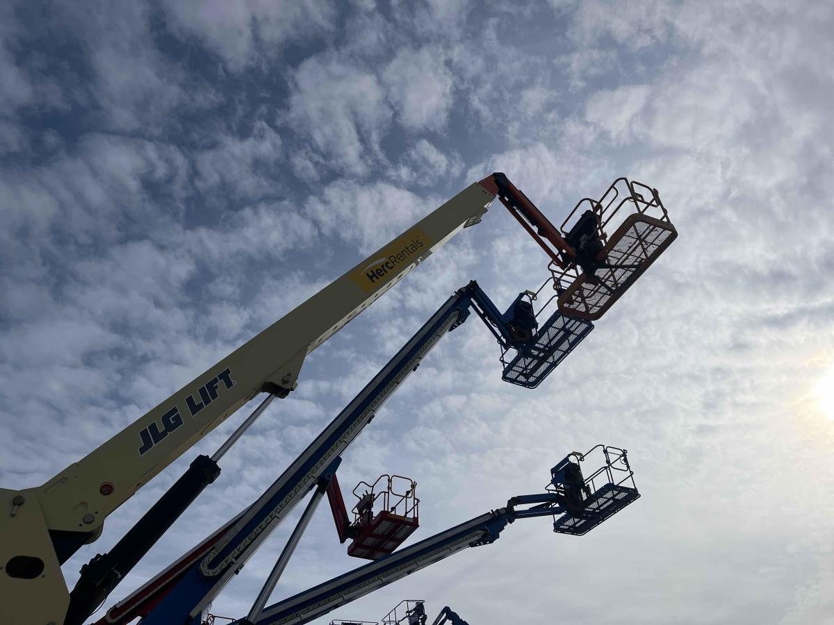 2018 JLG 860SJ
