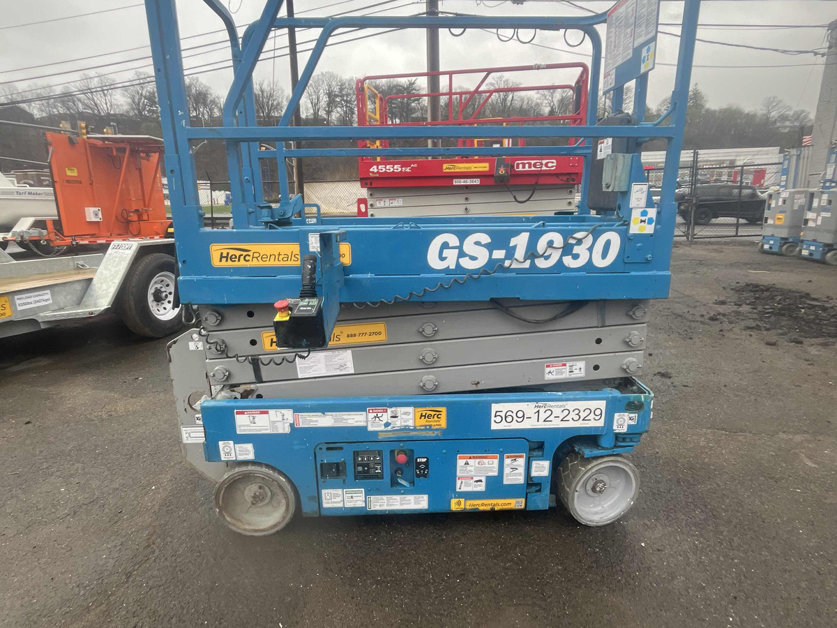 2018 Genie GS-1930-4