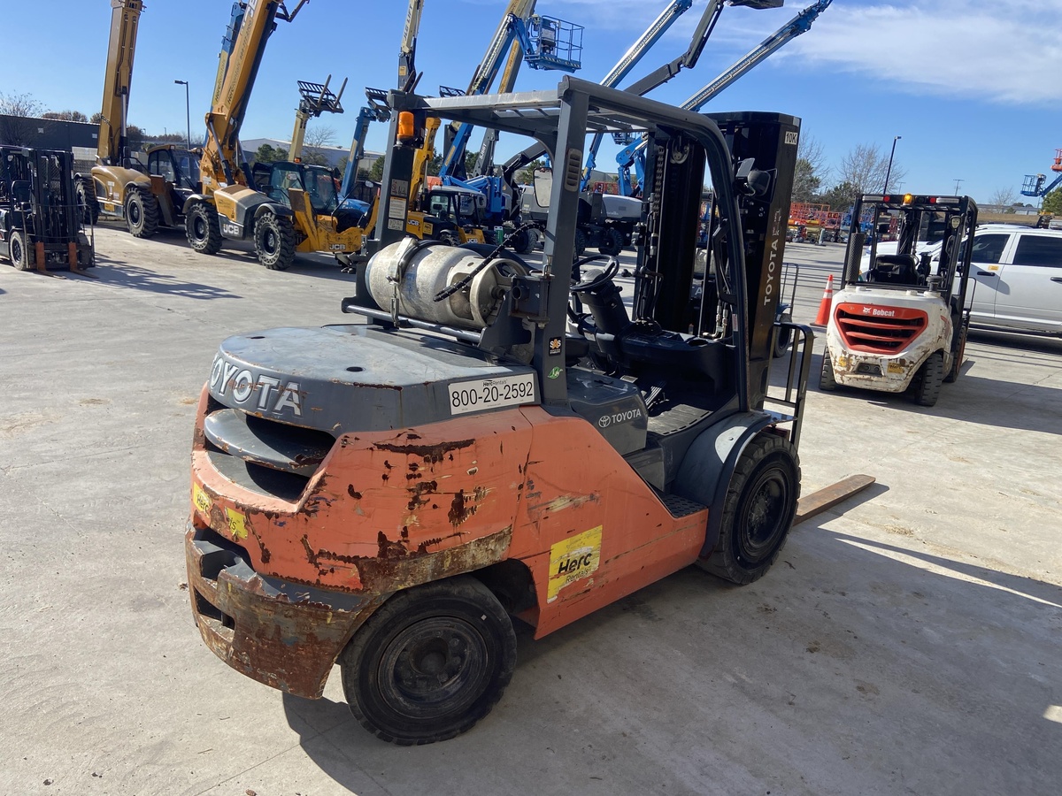 2018 Toyota 8FG45U-4