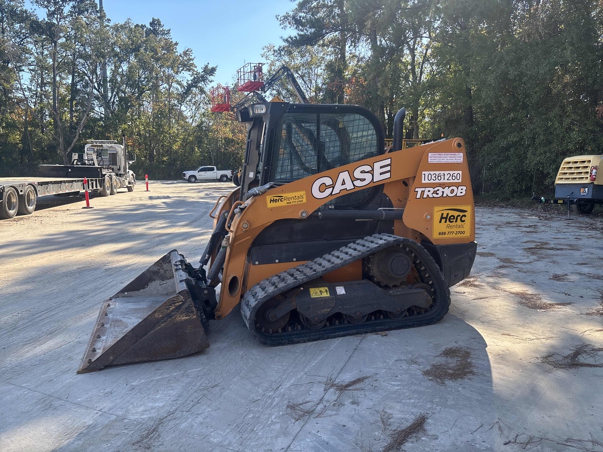2022 Case TR310B-1