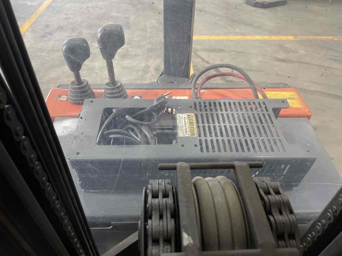 2019 Toyota 6BWS20